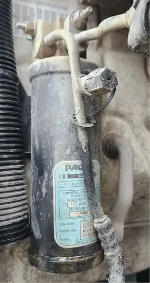 Picture of (Used) 2023 Peterbilt 567, A/C DRYER RECEIVER