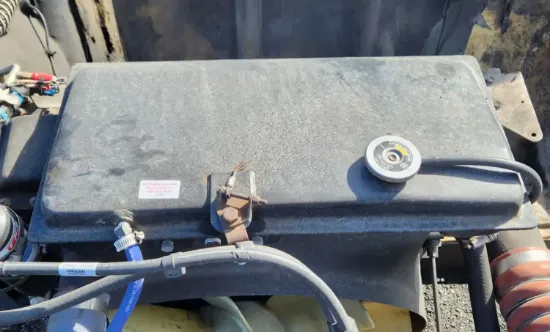 Picture of (Used) 2000 Kenworth W900, RADIATOR OVERFLOW BOTTLE/COOLANT RESERVOIR