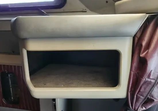 Picture of (Used) 2000 Kenworth W900, SLEEPER CABINETS