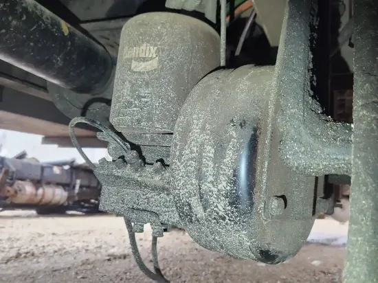 Picture of (Used) 2007 Peterbilt 330, AIR DRYER