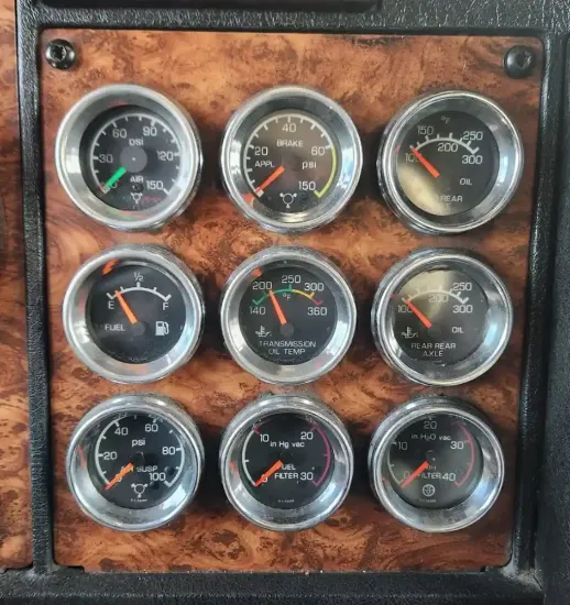 Picture of (Used) 2000 Kenworth W900, INSTRUMENT CLUSTER