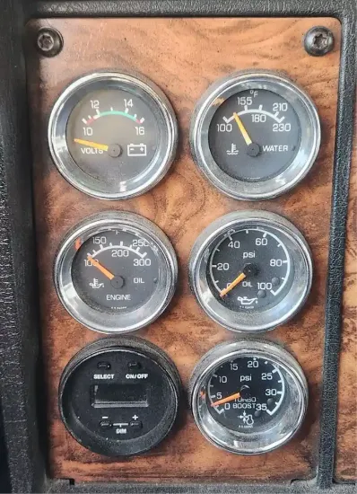 Picture of (Used) 2000 Kenworth W900, INSTRUMENT CLUSTER