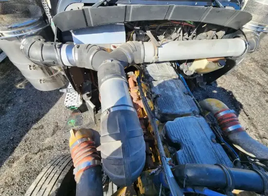 Picture of (Used) 2000 Kenworth W900, AIR TRANSFER TUBE