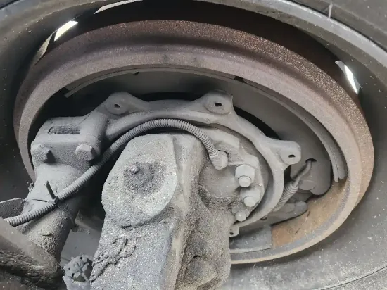 Picture of (Used) 2007 Peterbilt 330, FRONT SPINDLE/KNUCKLE