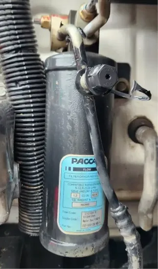 Picture of (Used) 2022 Kenworth T880, A/C DRYER RECEIVER