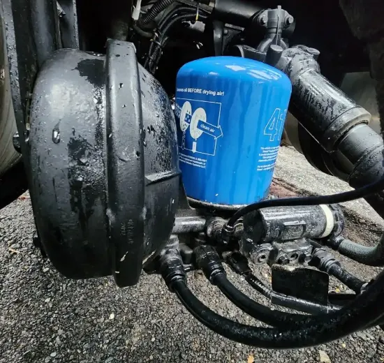 Picture of (Used) 2022 Kenworth T880, AIR DRYER