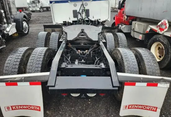 Picture of (Used) 2022 Kenworth T880, COMPLETE TANDEM CUTOFF