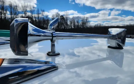 Picture of (Used) 2022 Kenworth T880, AIR HORN