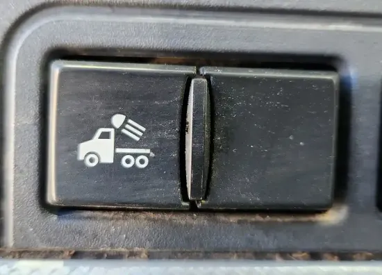 Picture of (Used) 2022 Kenworth T880, MISCELLANEOUS DASH SWITCHES