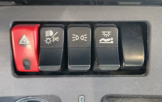 Picture of (Used) 2022 Kenworth T880, MISCELLANEOUS DASH SWITCHES