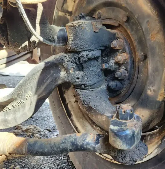 Picture of (Used) 2021 Ford F-750, FRONT SPINDLE/KNUCKLE