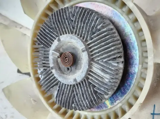 Picture of (Used) 2000 GMC C6500, FAN CLUTCH
