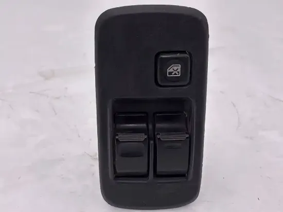 Picture of (Used) 2020 Hino 268, Cab & Cab Parts, DOOR ELECTRIC SWITCH