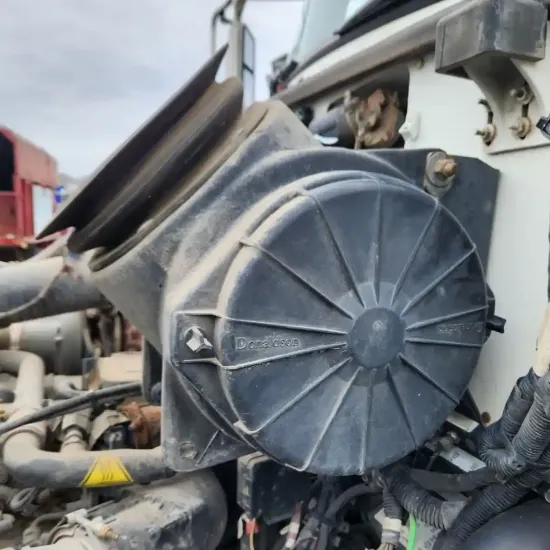 Picture of (Used) 2016 Peterbilt 337, AIR CLEANER