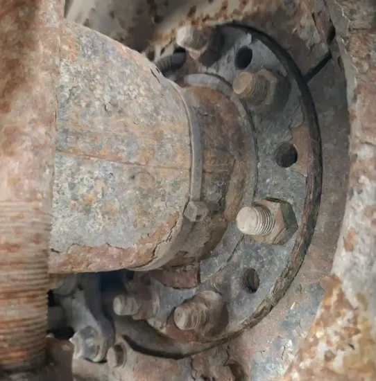 Picture of (Used) 2016 Peterbilt 337, DIFFERENTIAL HUBS