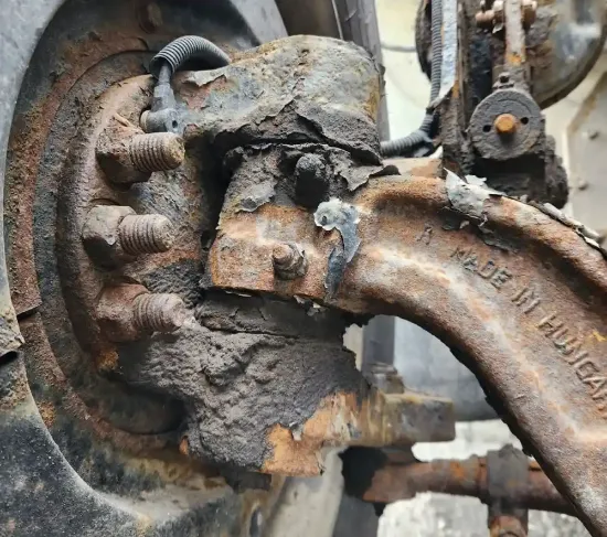 Picture of (Used) 2016 Peterbilt 337, FRONT SPINDLE/KNUCKLE