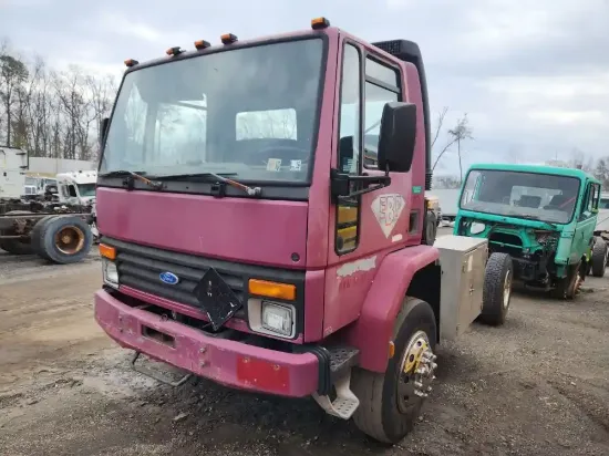 Picture of 1988-ford-cf8000-truck-delivery