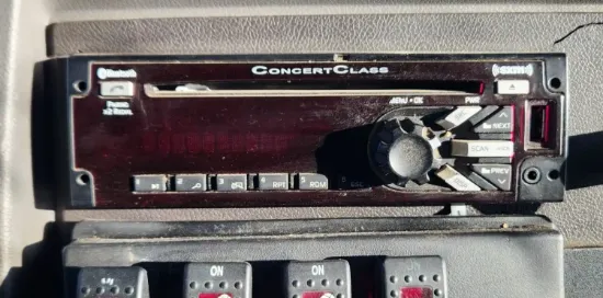 Picture of (Used) 2016 Peterbilt 337, RADIO