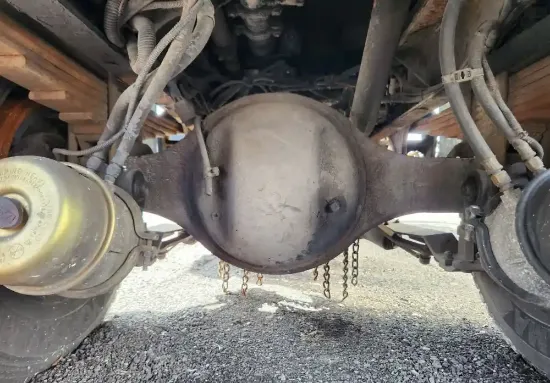 Picture of (Used) 2006 Freightliner M2 106, DIFFERENTIAL HOUSING ONLY