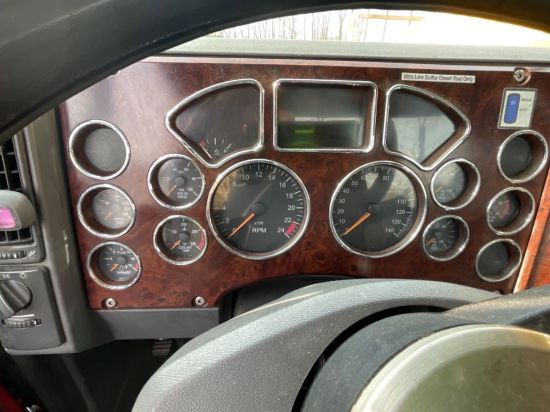 Picture of (Used) 2012 Mack CXU613, INSTRUMENT CLUSTER