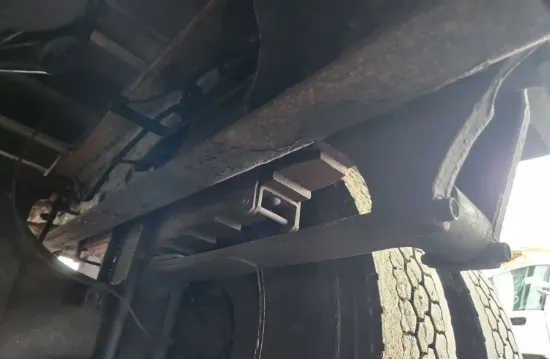 Picture of (Used) 2009 Hino 268, REAR LEAF SPRINGS