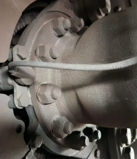 Picture of (Used) 2009 Hino 268, DIFFERENTIAL HUBS