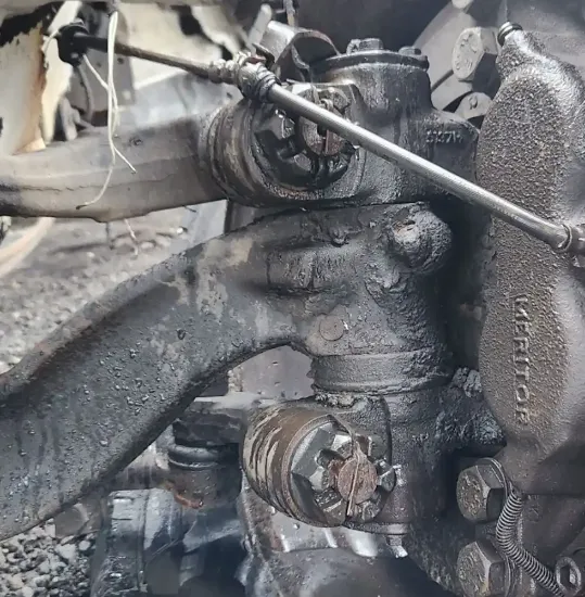 Picture of (Used) 2009 Hino 268, FRONT SPINDLE/KNUCKLE