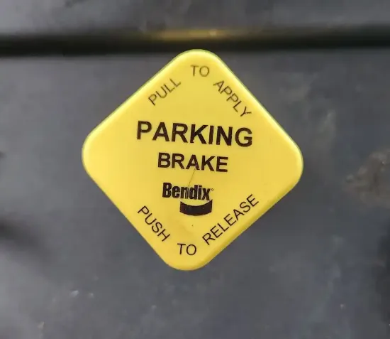 Picture of (Used) 2006 Freightliner M2 106, MISCELLANEOUS DASH SWITCHES