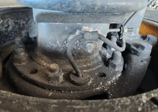 Picture of (Used) 2021 Freightliner Cascadia 126, FRONT DIFFERENTIAL HUBS