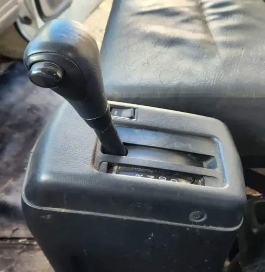 Picture of (Used) 2009 Hino 268, AUTOMATIC SHIFTER ASSEMBLY