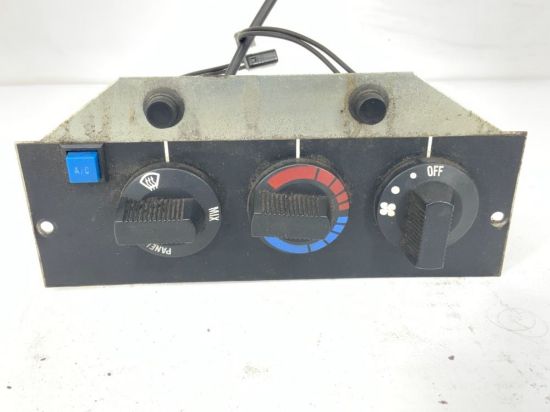 Picture of (USED) 1999 International 4700 - CLIMATE CONTROL - 