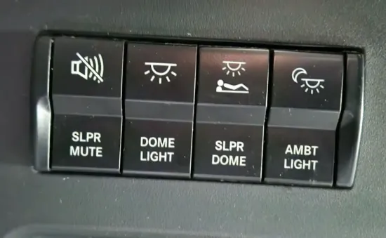 Picture of (Used) 2021 Freightliner Cascadia 126, MISCELLANEOUS DASH SWITCHES