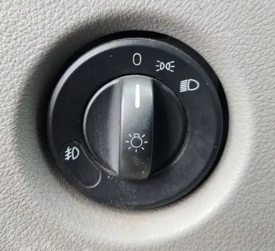 Picture of (Used) 2021 Freightliner Cascadia 126, MISCELLANEOUS DASH SWITCHES