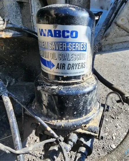 Picture of (Used) 2021 Freightliner Cascadia 126, AIR DRYER