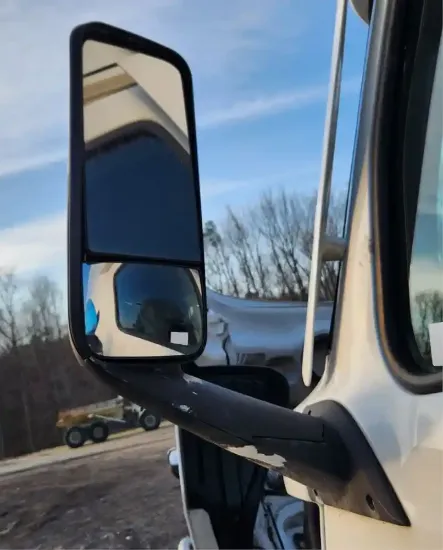 Picture of (Used) 2021 Freightliner Cascadia 126, SIDE VIEW MIRROR