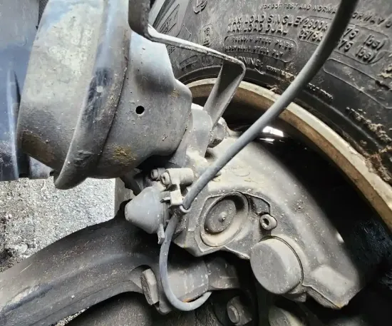 Picture of (Used) 2021 Freightliner Cascadia 126, BRAKE CALIPER FRONT AXLE BEAM