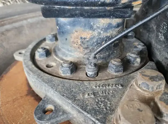 Picture of (Used) 2021 Freightliner Cascadia 126, REAR DIFFERENTIAL HUBS