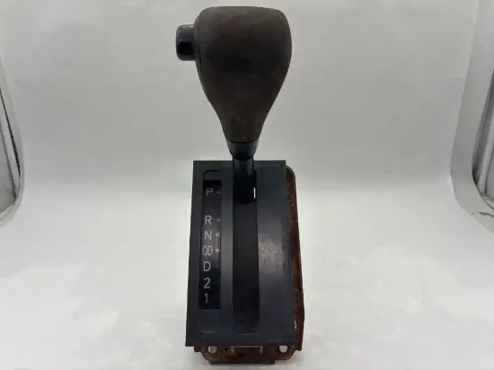 Picture of (Used) 2012 Hino 268, AUTOMATIC SHIFTER ASSYS