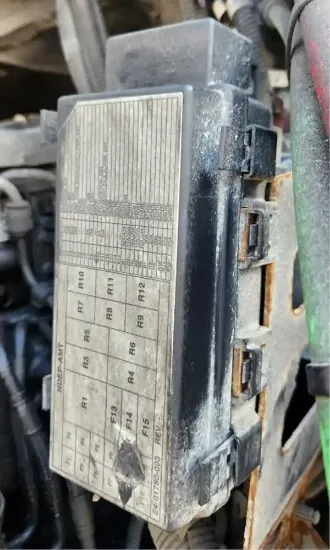 Picture of (Used) 2018 Western Star 5700, FUSE BOX