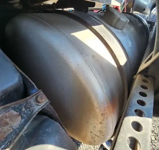 Picture of (Used) 2018 Western Star 5700, FUEL TANK