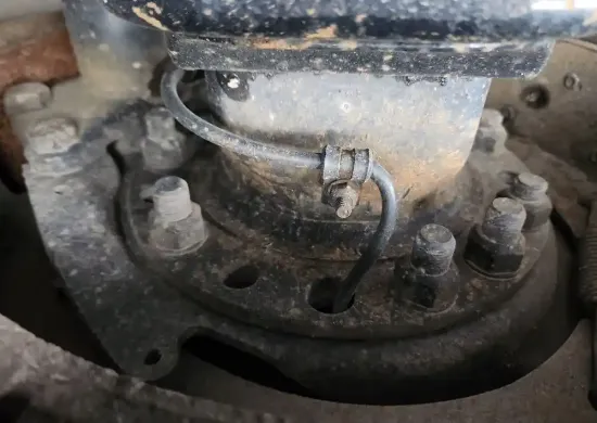 Picture of (Used) 2018 Western Star 5700, REAR DIFFERENTIAL HUBS