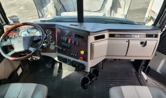 Picture of (Used) 2018 Western Star 5700, DASH ASSEMBLY