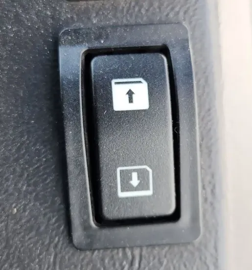Picture of (Used) 2018 Western Star 5700, DOOR ELECTRIC SWITCH