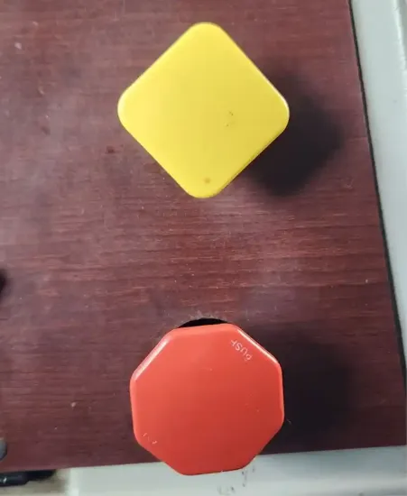 Picture of (Used) 2018 Western Star 5700, MISCELLANEOUS DASH SWITCHES