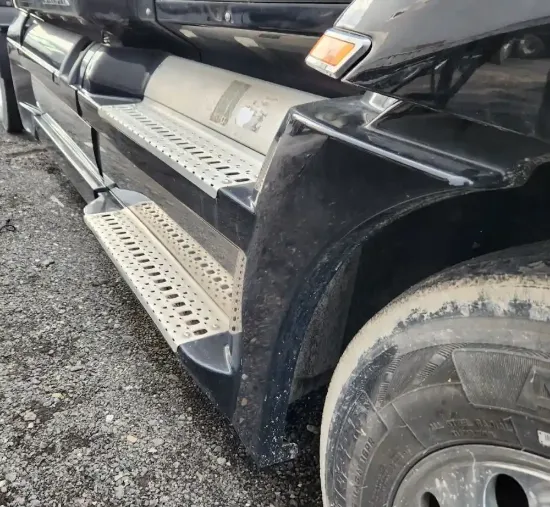 Picture of (Used) 2018 Western Star 5700, TANK FAIRINGS