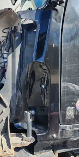 Picture of (Used) 2018 Western Star 5700, COWL