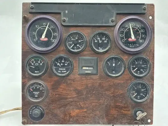 Picture of (Used) 1997 Peterbilt 357, INSTRUMENT CLUSTER