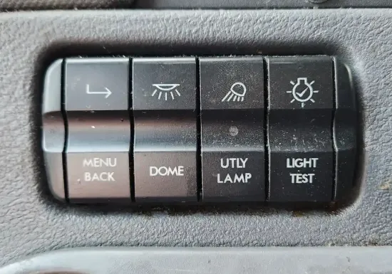 Picture of (Used) 2020 Freightliner Cascadia 125, MISCELLANEOUS DASH SWITCHES