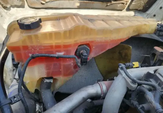 Picture of (Used) 2020 Freightliner Cascadia 125, RADIATOR OVERFLOW BOTTLE/COOLANT RESERVOIR