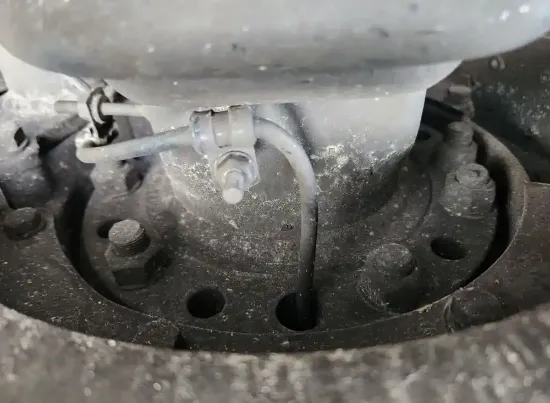 Picture of (Used) 2020 Freightliner Cascadia 125, FRONT DIFFERENTIAL HUBS